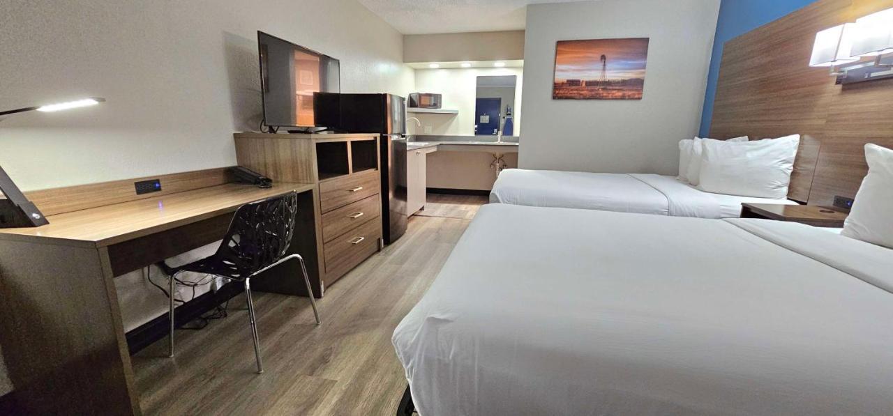 Surestay Studio By Best Western Victoria Exterior photo